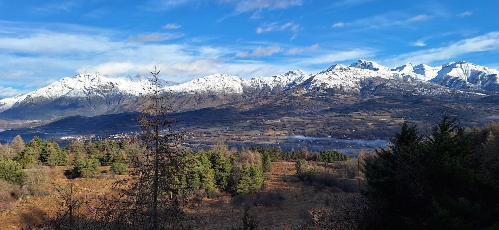 Le Chamois 2 Apartment Laye